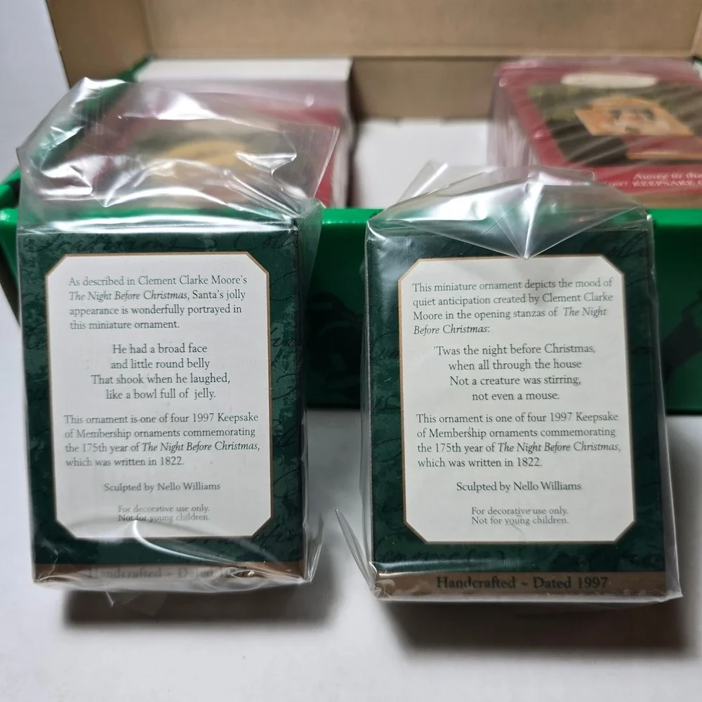 Hallmark Keepsake Ornament Club Collect a Christmas Classic 1997 membership Club